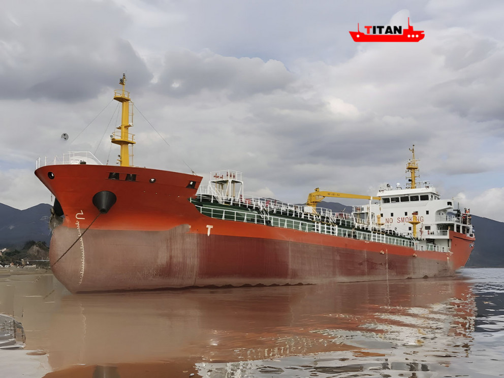 Танкер для перевозки нефтепродуктов 4210 тонн (Китай, 2023, CCS, Флаг: Китай) Танкер для перевозки нефтепродуктов 4210 тонн (Китай, 2023, CCS, Флаг: Китай)