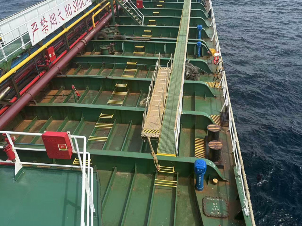 Танкер для перевозки нефтепродуктов 10500 тонн (Китай, 2014, CCS, Флаг: Китай) Танкер для перевозки нефтепродуктов 10500 тонн (Китай, 2014, CCS, Флаг: Китай)