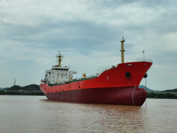 Танкер для перевозки нефтепродуктов 9494 тонны (Китай, 2010, OMCS, Флаг: Панама)